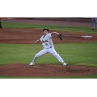 Charleston RiverDogs pitcher Ben Peoples