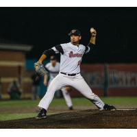 Washington Wild Things pitcher Kenny Pierson