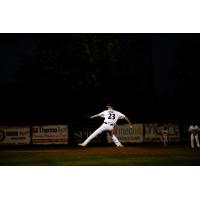 St. Cloud Rox pitcher Nick Hyde in action