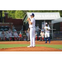 Evansville Otters pitcher Ryan O'Reilly