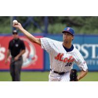 Jacob deGrom pitching for the Syracuse Mets