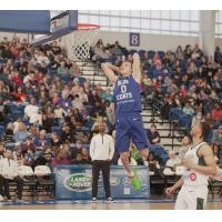 Delaware Blue Coats guard Mac McClung prepares a slam dunk