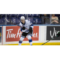 Victoria Royals right wing Carter Dereniwsky