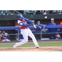 Syracuse Mets' Jaylin Davis at bat